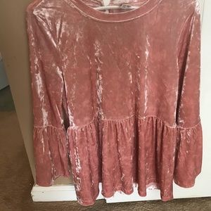 🔴 Cupio Velvet Bell Sleeve Top Size L